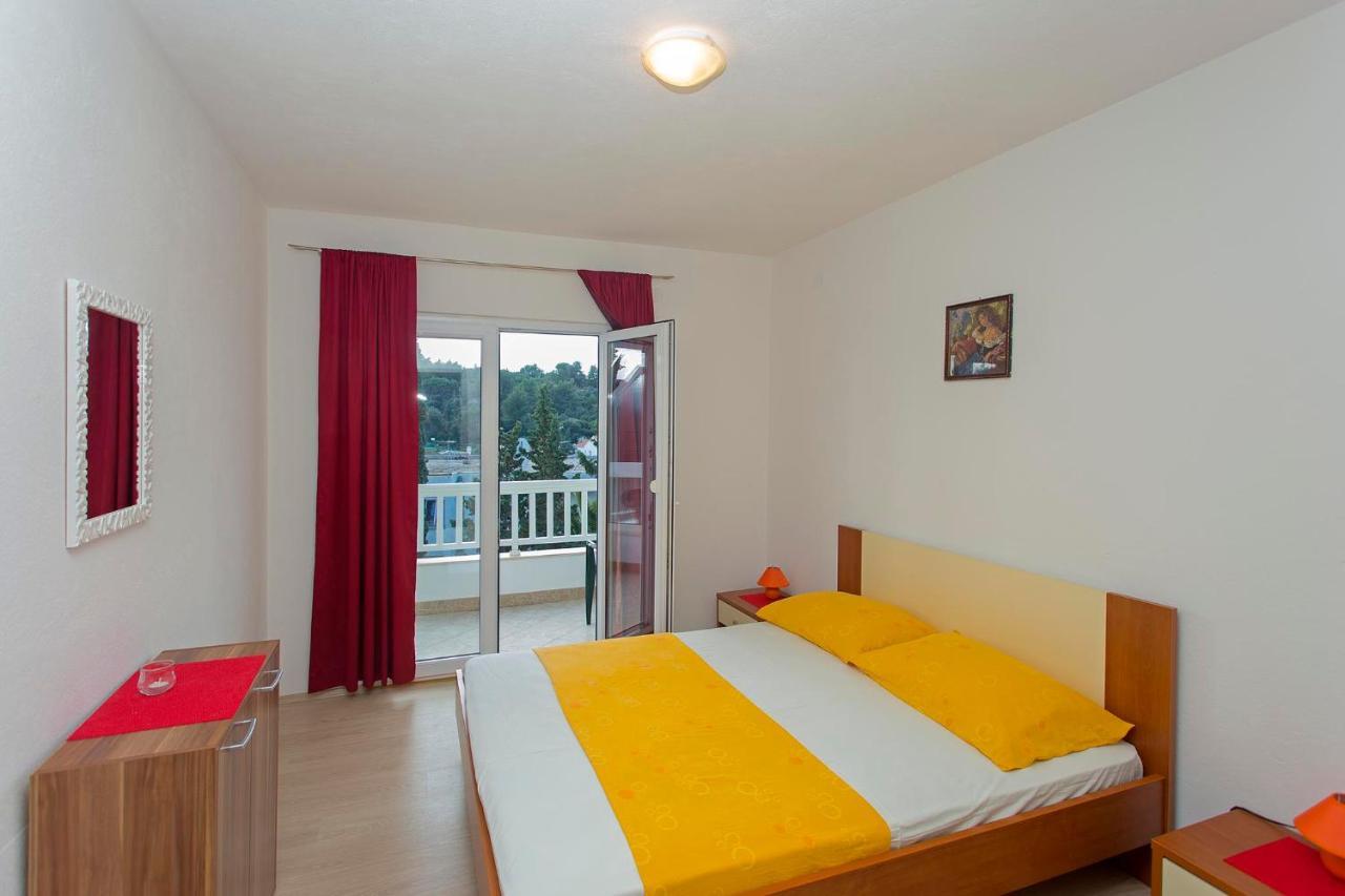 Apartments Dora Hvar Town Extérieur photo