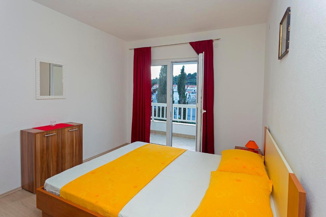 Apartments Dora Hvar Town Extérieur photo